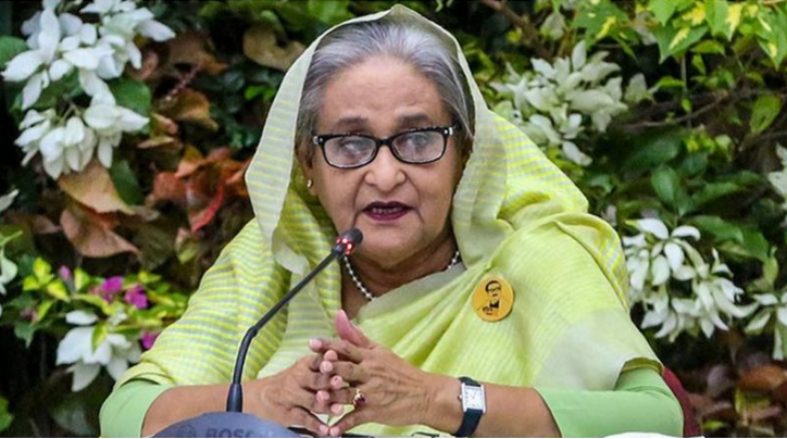 ঝরনা ছেড়ে গোসল নয়, বালতি-মগ কিনুন : প্রধানমন্ত্রী